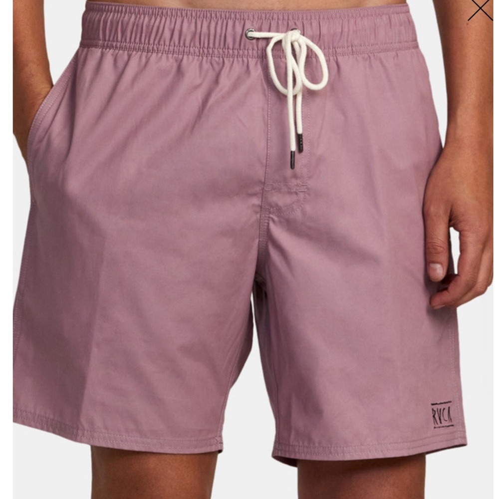 RVCA men’s Opposites Hybrid Elasticized Shorts (M)